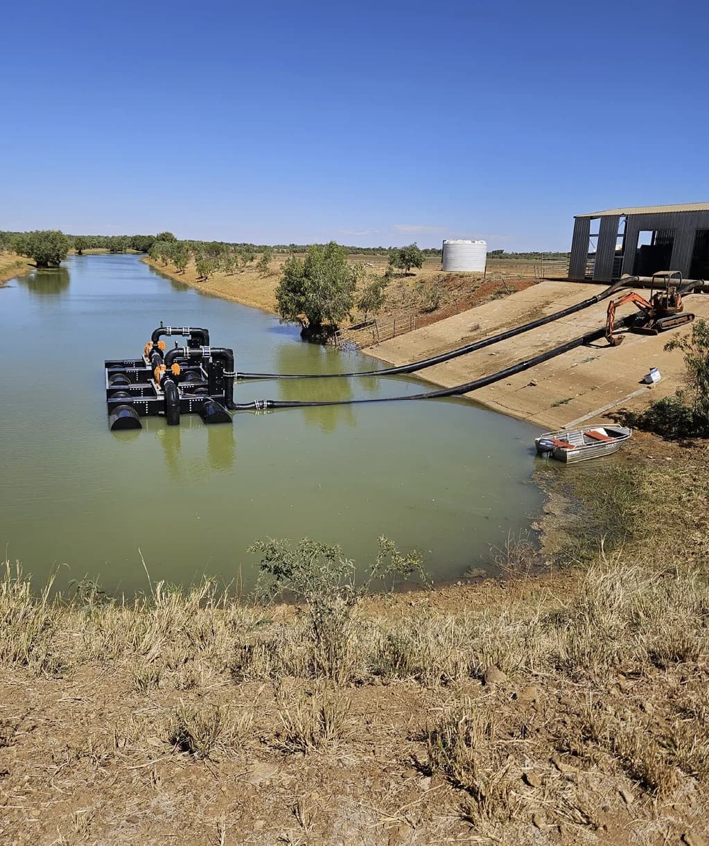Floating pump platform installed and operating on the client’s irrigation reservoir
