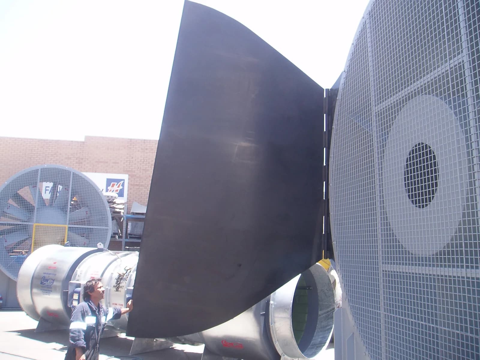 HDPE damper door detail — bolt and hinge assembly