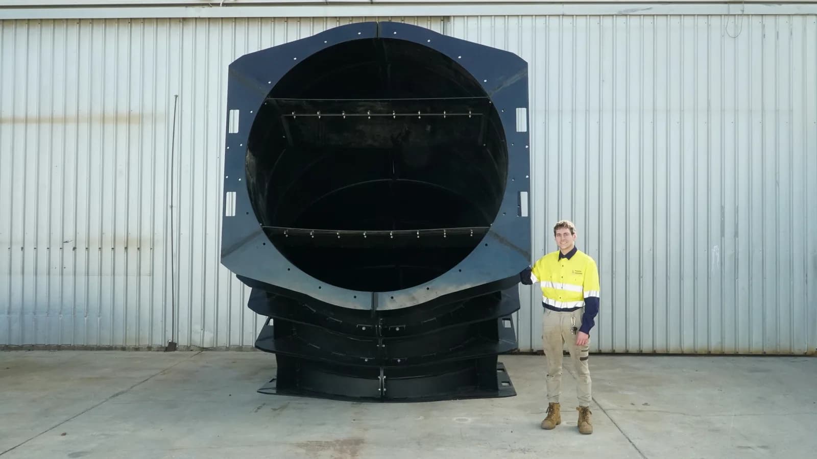 Ø2.4 m fabricated split Polyduct — workshop view 6