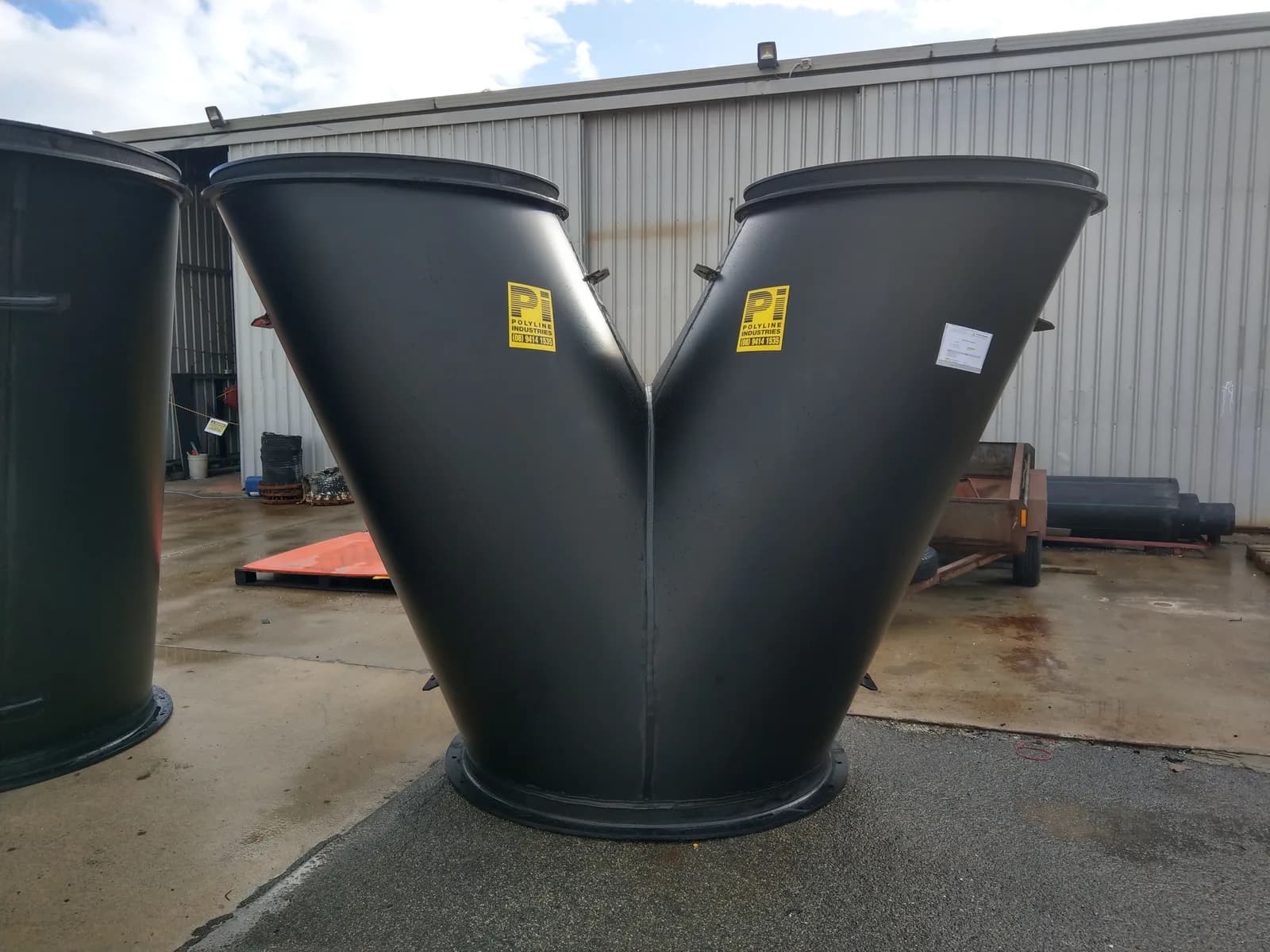1400-1600 mm fabricated trouser-Y duct — view 1