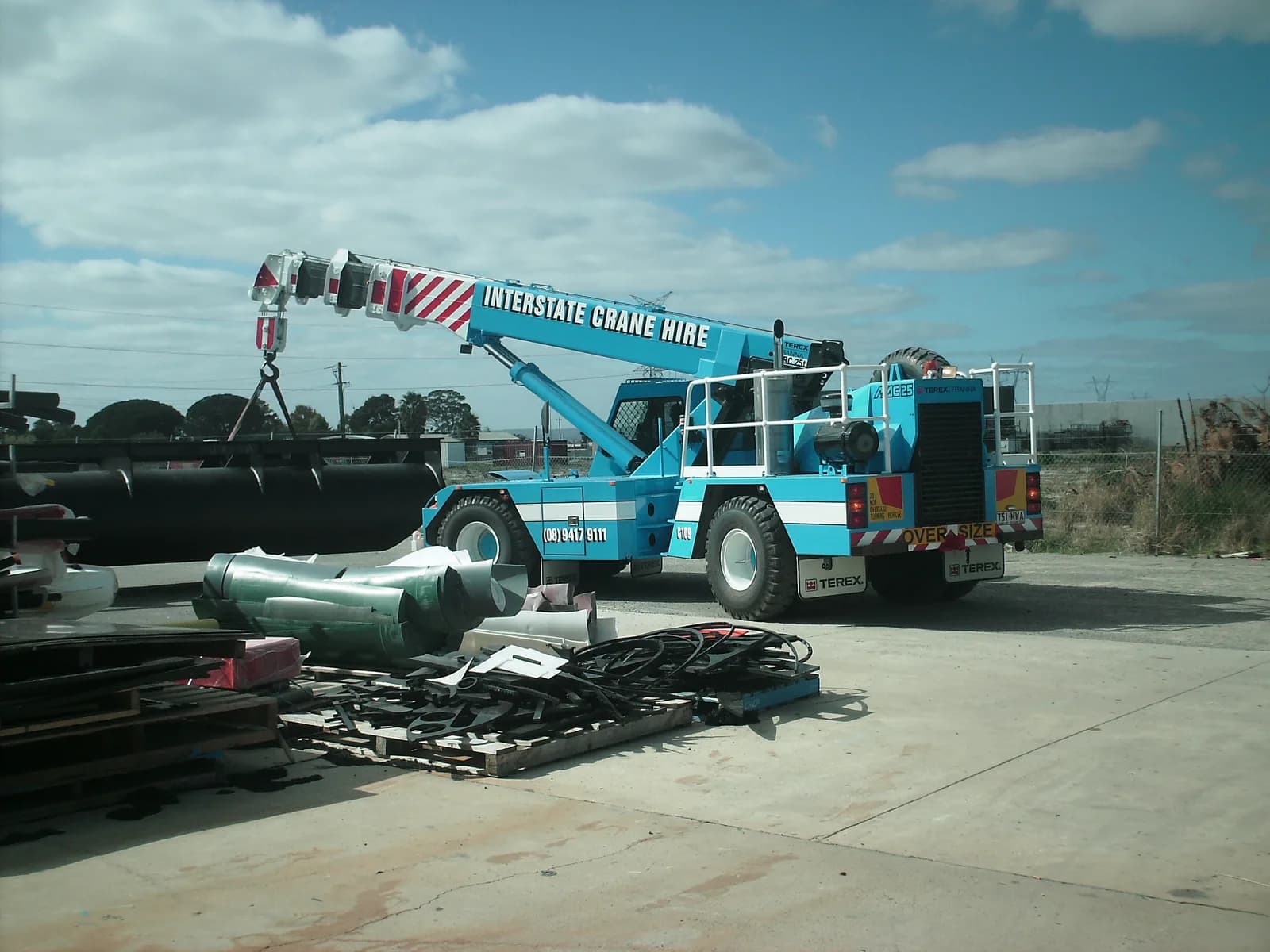 12 m HDPE pontoon barge — view 1